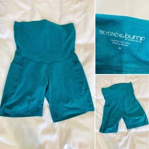 Beyond the Bump: Spacedye Pockets Forever Maternity Biker Short. Size M.